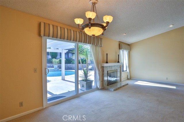 Detail Gallery Image 8 of 32 For 1556 Gary, Redlands,  CA 92374 - 4 Beds | 2 Baths