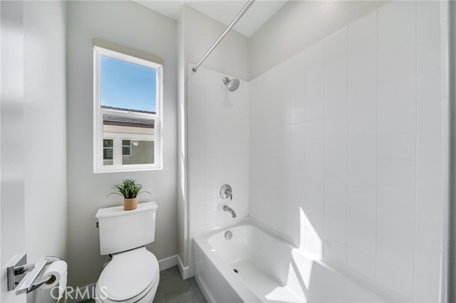 Detail Gallery Image 46 of 58 For 301 Brackens, Lake Forest,  CA 92630 - 4 Beds | 4 Baths