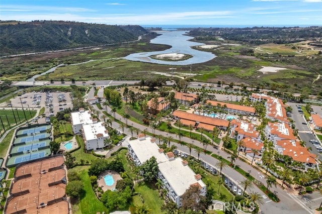 2005 Costa Del Mar RD, Carlsbad CA: https://media.crmls.org/medias/d14689df-ccbd-4168-ab9e-9ffc1a9a4047.jpg