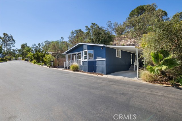 23777 Mulholland Highway, Calabasas CA: https://media.crmls.org/medias/d14740ff-1526-4f40-8d4d-44e1d0cb327c.jpg