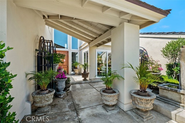 Detail Gallery Image 3 of 43 For 5 Rue Marseille, Newport Beach,  CA 92660 - 3 Beds | 2/1 Baths