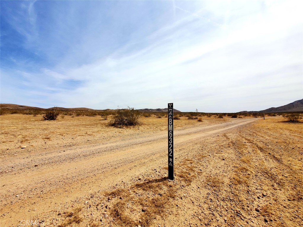 0 Hoffman Rd, Hinkley, CA 92347