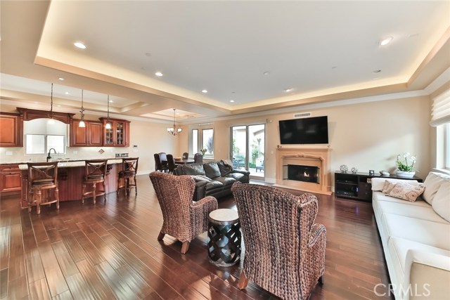 1807 Huntington Lane, Redondo Beach, California 90278, 4 Bedrooms Bedrooms, ,3 BathroomsBathrooms,Residential,Sold,Huntington,SB17030098