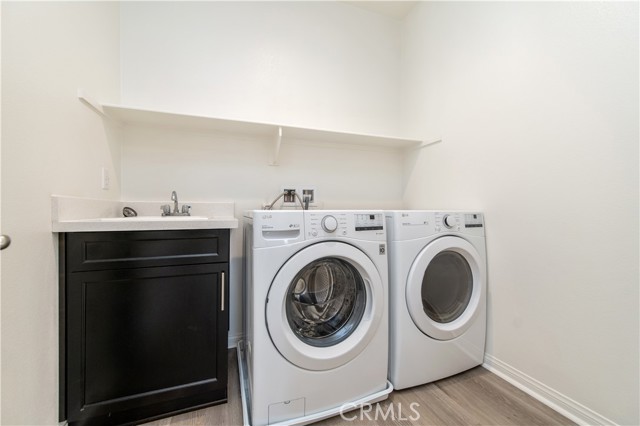 Detail Gallery Image 37 of 40 For 8773 Bay Laurel St, Chino,  CA 91708 - 5 Beds | 3/1 Baths