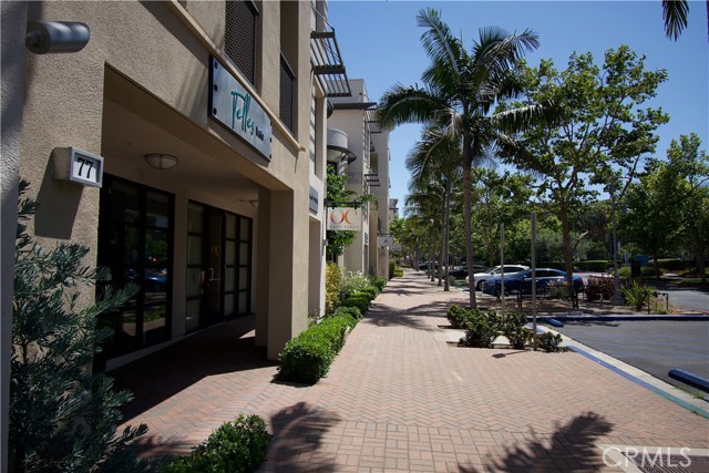 77 Brownstone Way, Aliso Viejo CA: https://media.crmls.org/medias/d14db652-e935-4fee-9813-aad4c8ec629c.jpg