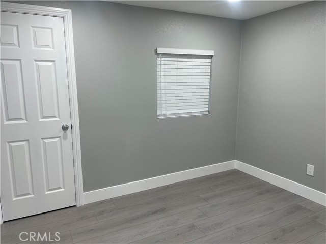 Detail Gallery Image 7 of 8 For 5009 W 7th St, Santa Ana,  CA 92703 - 3 Beds | 1 Baths