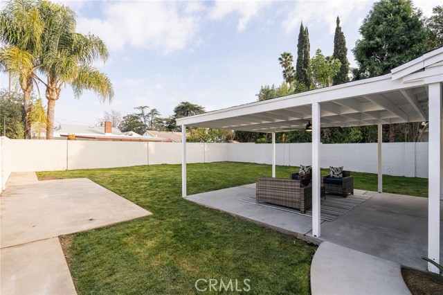Detail Gallery Image 40 of 51 For 7048 Mclennan Ave, Lake Balboa,  CA 91406 - 4 Beds | 2 Baths
