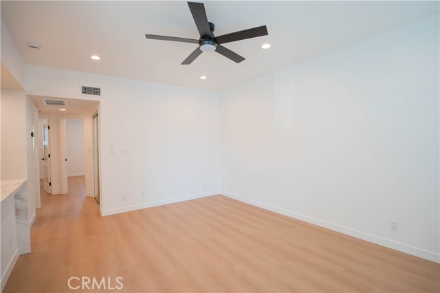 13755 Los Angeles Street, Baldwin Park CA: https://media.crmls.org/medias/d1505edf-6ecd-461d-81d4-6a763746c77b.jpg