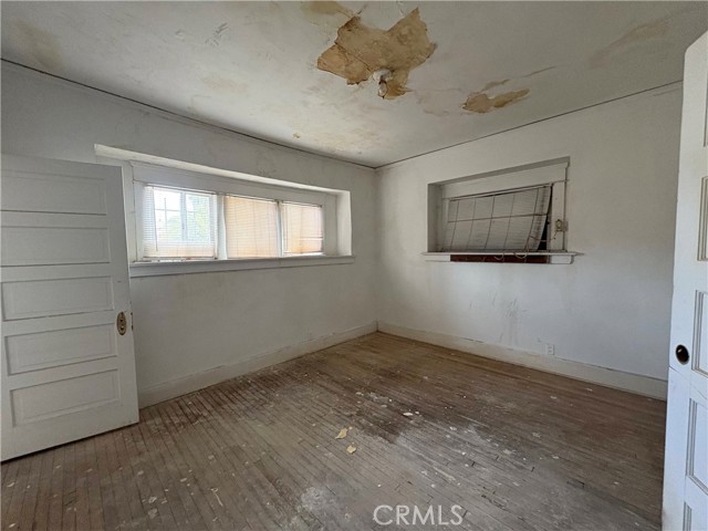 Detail Gallery Image 7 of 12 For 143 E Avenue 43, Los Angeles,  CA 90031 - 2 Beds | 2 Baths