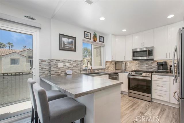 37 Fleurance Street, Laguna Niguel CA: https://media.crmls.org/medias/d15333b8-b5ab-415e-bd7e-4edf4a532541.jpg