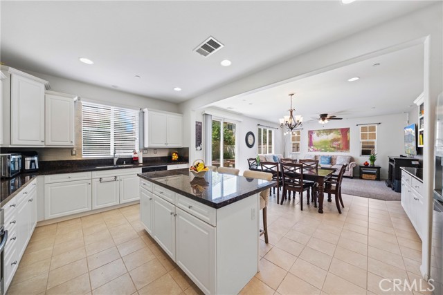 12957 Luna Street, Eastvale CA: https://media.crmls.org/medias/d15408f9-b3f7-420b-92d7-ab22b01fec4f.jpg