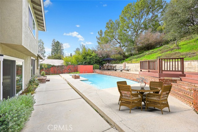Detail Gallery Image 23 of 27 For 1653 via Del Rey, South Pasadena,  CA 91030 - 5 Beds | 3 Baths