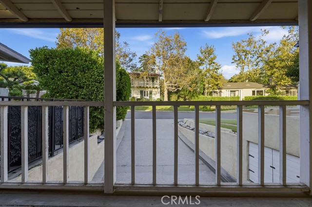 1731 La Cresta Drive photo 44