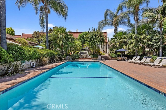 22255 1/4 Erwin Street, Woodland Hills CA: https://media.crmls.org/medias/d157b516-0913-4163-a597-6cec21f17727.jpg
