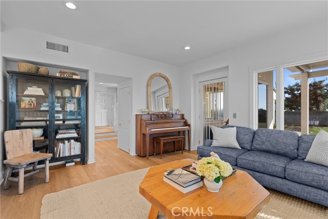 Detail Gallery Image 16 of 56 For 33341 Gelidum Cir, Dana Point,  CA 92629 - 3 Beds | 2/1 Baths