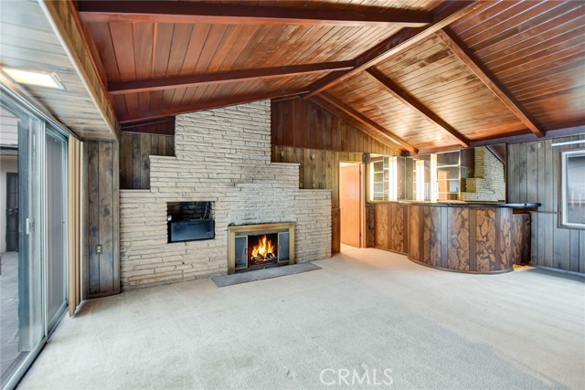 Fireplace not tested by Seller or Agent. Fire image is photo-shopped for illustrative purposes only.