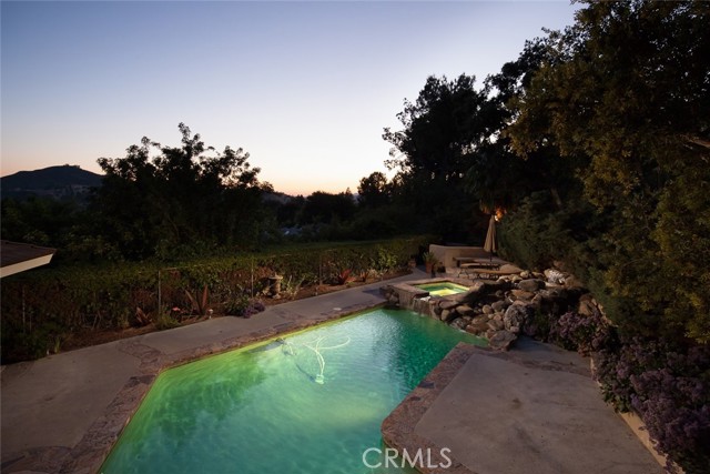 Detail Gallery Image 26 of 29 For 4134 Towhee Dr, Calabasas,  CA 91302 - 5 Beds | 3 Baths