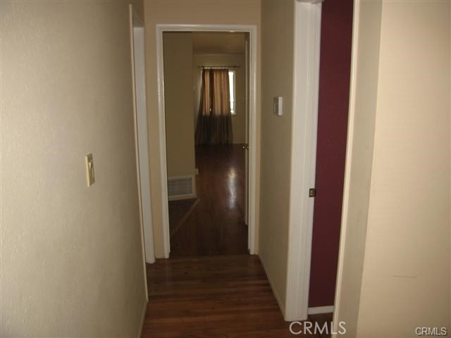 Detail Gallery Image 25 of 33 For 450 Saint Augustine Ave, Claremont,  CA 91711 - 3 Beds | 2 Baths