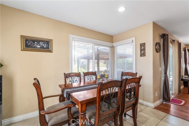 Detail Gallery Image 22 of 52 For 25454 Blackthorne Drive, Murrieta,  CA 92563 - 4 Beds | 3 Baths