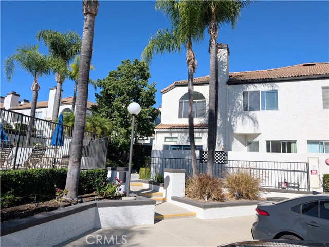 Detail Gallery Image 2 of 24 For 13133 Le Parc #1009,  Chino Hills,  CA 91709 - 2 Beds | 2/1 Baths