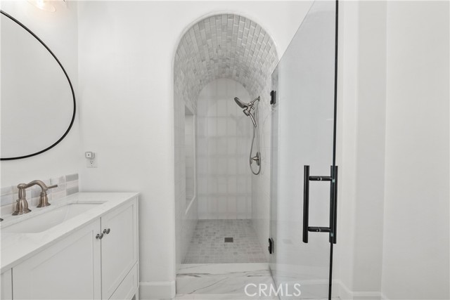 26814 Fairlain Drive, Valencia CA: https://media.crmls.org/medias/d15c0843-6dea-44e3-a2de-ed11a1b25495.jpg