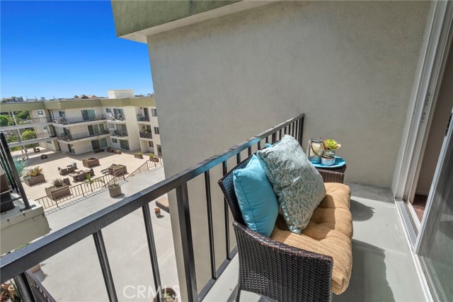 1600 Ardmore Avenue, Hermosa Beach, California 90254, 2 Bedrooms Bedrooms, 0 ,2 BathroomsBathrooms,Residential,For Sale,Ardmore,0,PV26133694