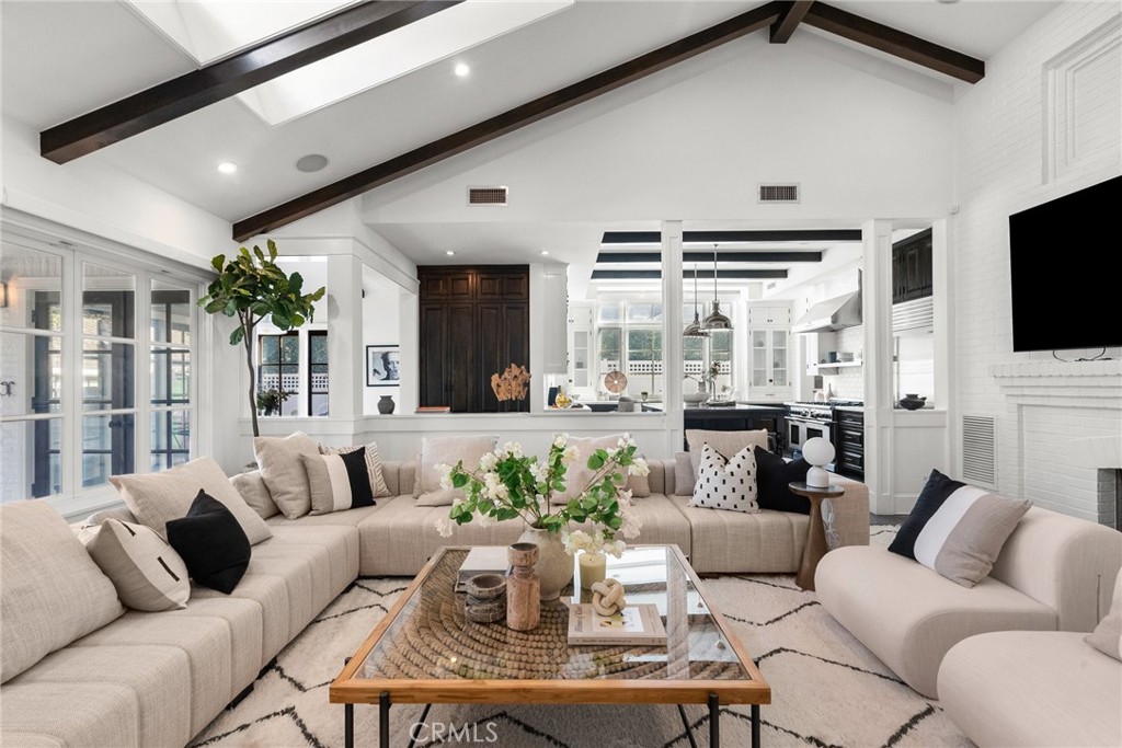 14115 Greenleaf StreetSherman Oaks img 19