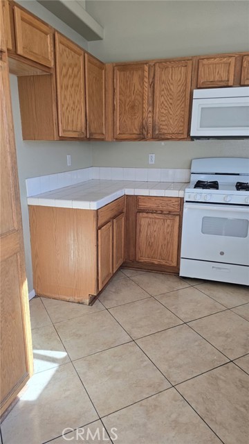 Detail Gallery Image 8 of 14 For 66855 San Remo Rd, Desert Hot Springs,  CA 92240 - 4 Beds | 2 Baths