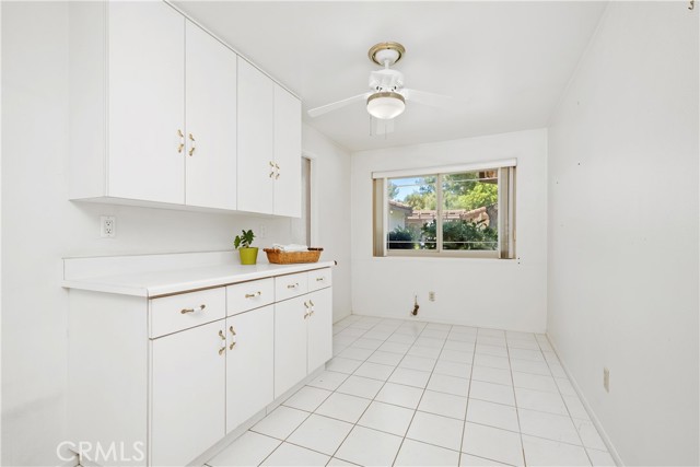Detail Gallery Image 14 of 40 For 652 via Zapata, Riverside,  CA 92507 - 3 Beds | 2/1 Baths