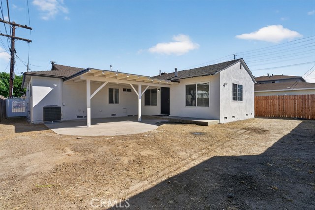 6819 Bellaire Avenue photo 32