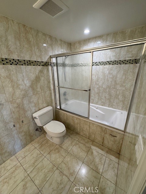 Detail Gallery Image 11 of 15 For 11501 Hatteras St #6,  North Hollywood,  CA 91601 - 3 Beds | 3 Baths