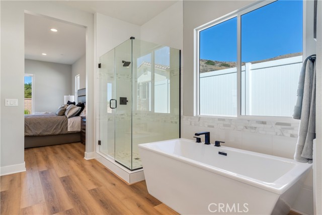 Detail Gallery Image 21 of 29 For 6533 Canyon Oaks Dr, Simi Valley,  CA 93063 - 4 Beds | 3/1 Baths