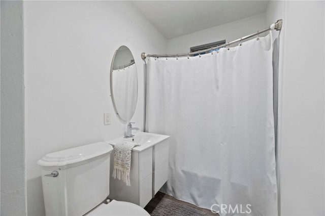 1108 1st Place, Hermosa Beach, California 90254, 3 Bedrooms Bedrooms, ,2 BathroomsBathrooms,Residential,Sold,1st,SB22157669