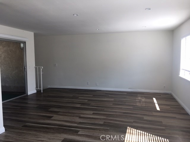 MLS# OC23165571