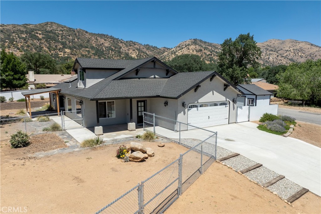 21813 Valley Vista Drive