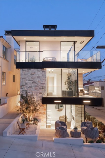 316 32nd Street, Manhattan Beach CA: https://media.crmls.org/medias/d162204f-4d85-432d-beac-69fd707dbbcb.jpg