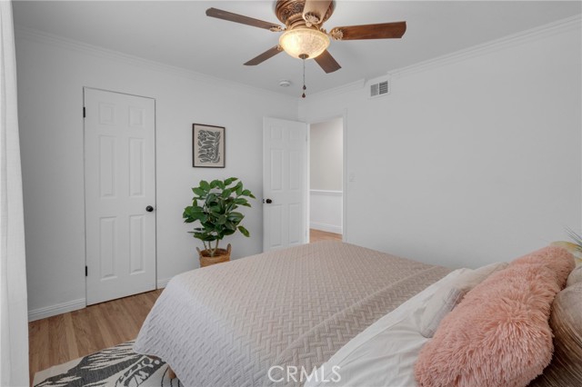 5796 Mountain View Avenue, Riverside CA: https://media.crmls.org/medias/d1623439-bbfc-423e-90b4-8e72f21d5819.jpg