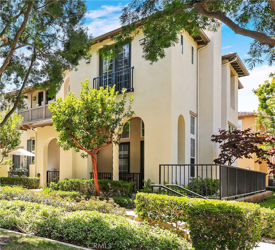36 Chula Vista #109