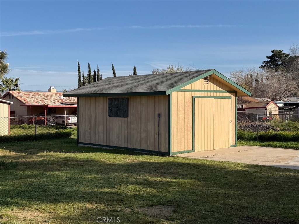https://media.crmls.org/medias/d1628a2c-5312-4ac5-bdd3-65eff790ef70.jpg?preset=X-Large