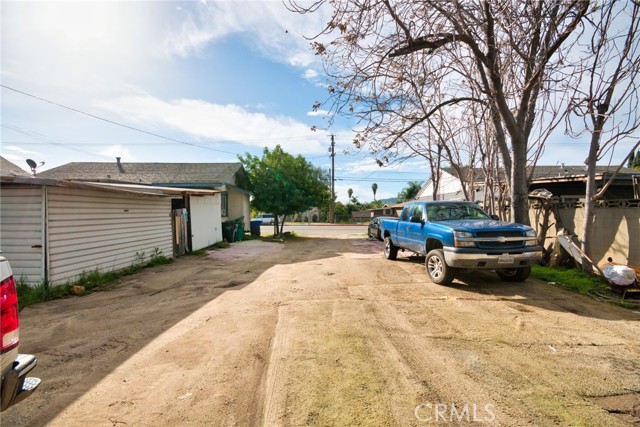 Image 15 of 37 For 1541 Orange Grove Avenue