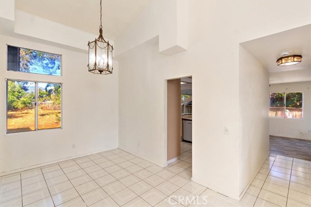 Detail Gallery Image 7 of 38 For 1520 W Norwood St, Rialto,  CA 92377 - 3 Beds | 2/1 Baths