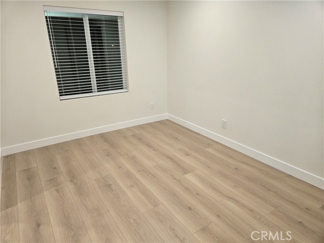 Detail Gallery Image 5 of 10 For 16742 E Main St, Orange,  CA 92865 - 3 Beds | 2 Baths