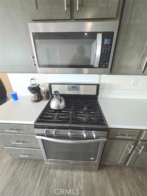 Detail Gallery Image 12 of 30 For 21851 Newland St #222,  Huntington Beach,  CA 92646 - 4 Beds | 2 Baths