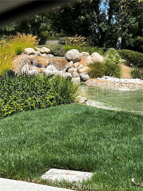 1533 Big, Beaumont CA: https://media.crmls.org/medias/d164ca98-f146-4245-b253-3a7377bb7262.jpg