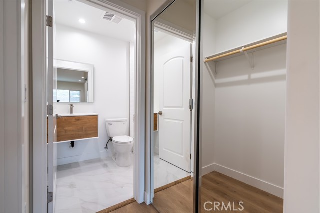 Detail Gallery Image 57 of 73 For 3362 Bellota, Los Angeles,  CA 90027 - 5 Beds | 5 Baths