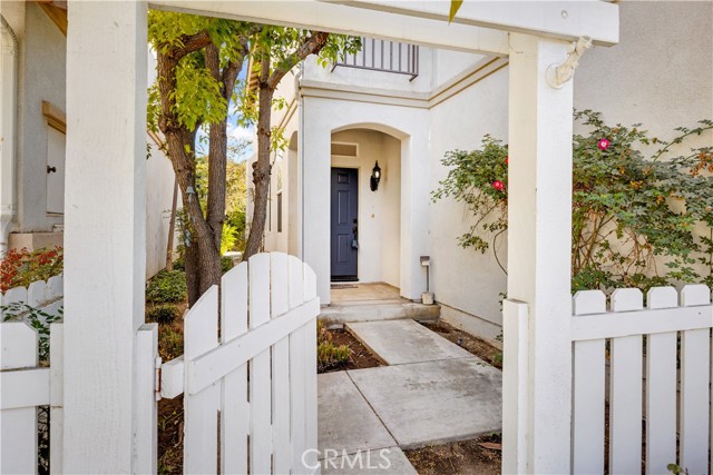 Detail Gallery Image 3 of 34 For 13836 Platt Way, Tustin,  CA 92780 - 4 Beds | 2/1 Baths