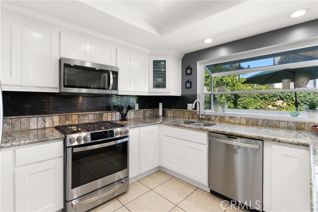 Detail Gallery Image 17 of 54 For 24231 Sparrow, Lake Forest,  CA 92630 - 5 Beds | 3 Baths