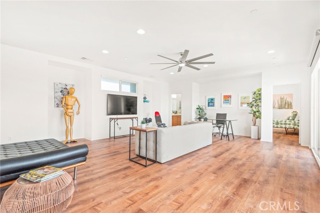 Detail Gallery Image 34 of 58 For 4934 Herzog Way, Palm Springs,  CA 92262 - 2 Beds | 2/1 Baths