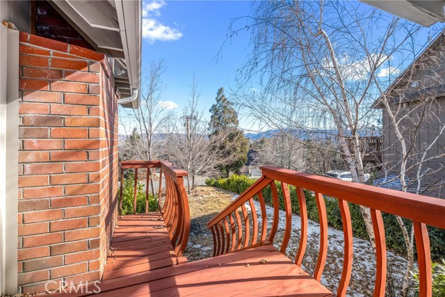 Detail Gallery Image 12 of 40 For 27919 St Bernard Ln, Lake Arrowhead,  CA 92352 - 4 Beds | 2/1 Baths