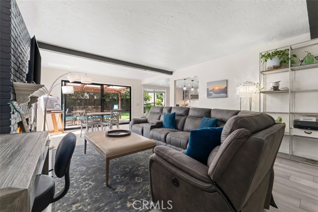 Detail Gallery Image 13 of 57 For 1520 Downs St, Oceanside,  CA 92054 - 4 Beds | 3 Baths